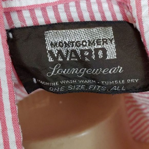 Vintage Montgomery Ward Loungewear bathrobe PRICE FIRM 💥 - Picture 8 of 8
